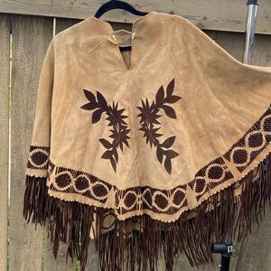 VINTAGE HandMade XL 2 Tone Brown Genuine Leather Fringe Poncho Cape ~6464-001